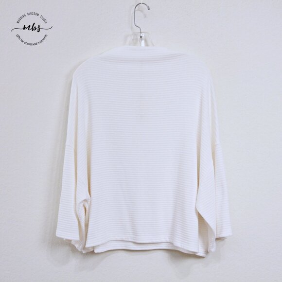 NWT Korye High Neck Oversized Ribbed Knit Sweater White Women XL - Picture 3 of 9